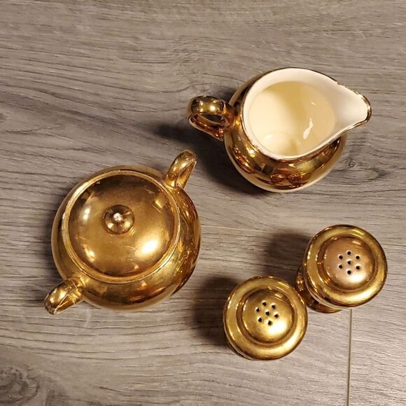 Vintage Gold Cut Glass Geo H Bowman & Son Creamer/Sugar & w/Salt/Pepper Set - Picture 2 of 8